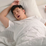 いびきは体の危険信号？いびきの原因や睡眠時無呼吸症候群のリスクについて