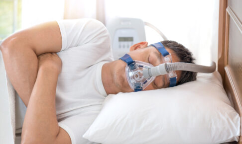 睡眠時無呼吸症候群の代表的治療 | CPAPについて知ろう